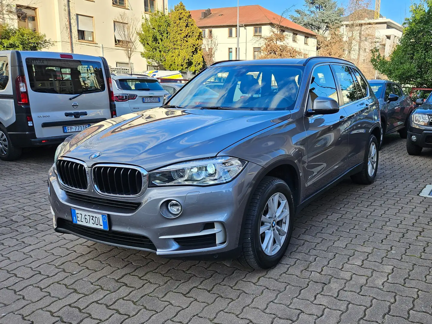 BMW X5 xdrive 25d 218cv auto NAVY-CAM 360-CERCHI 19" Grey - 2