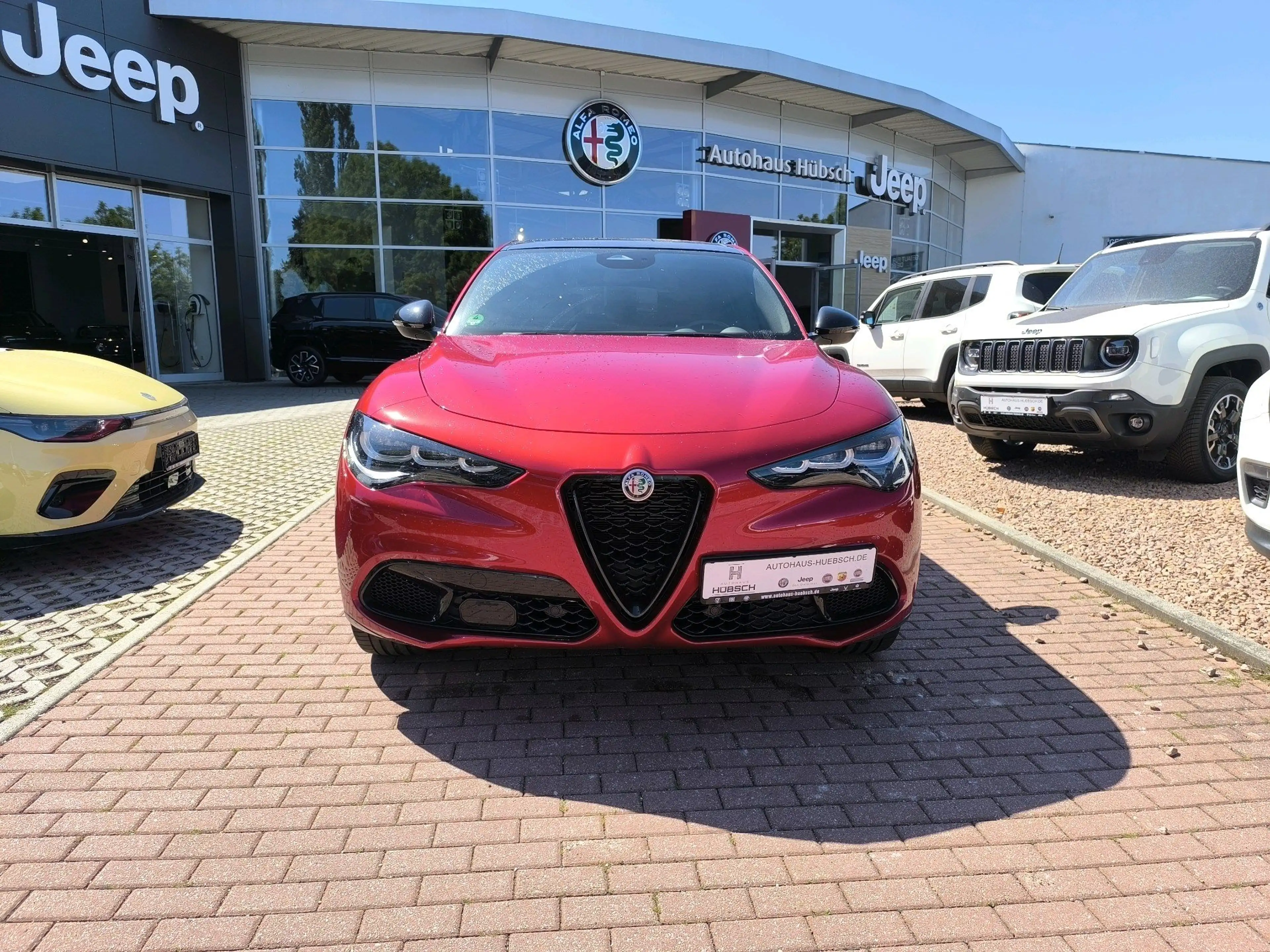 Alfa Romeo Stelvio Veloce Q4 — photo 2