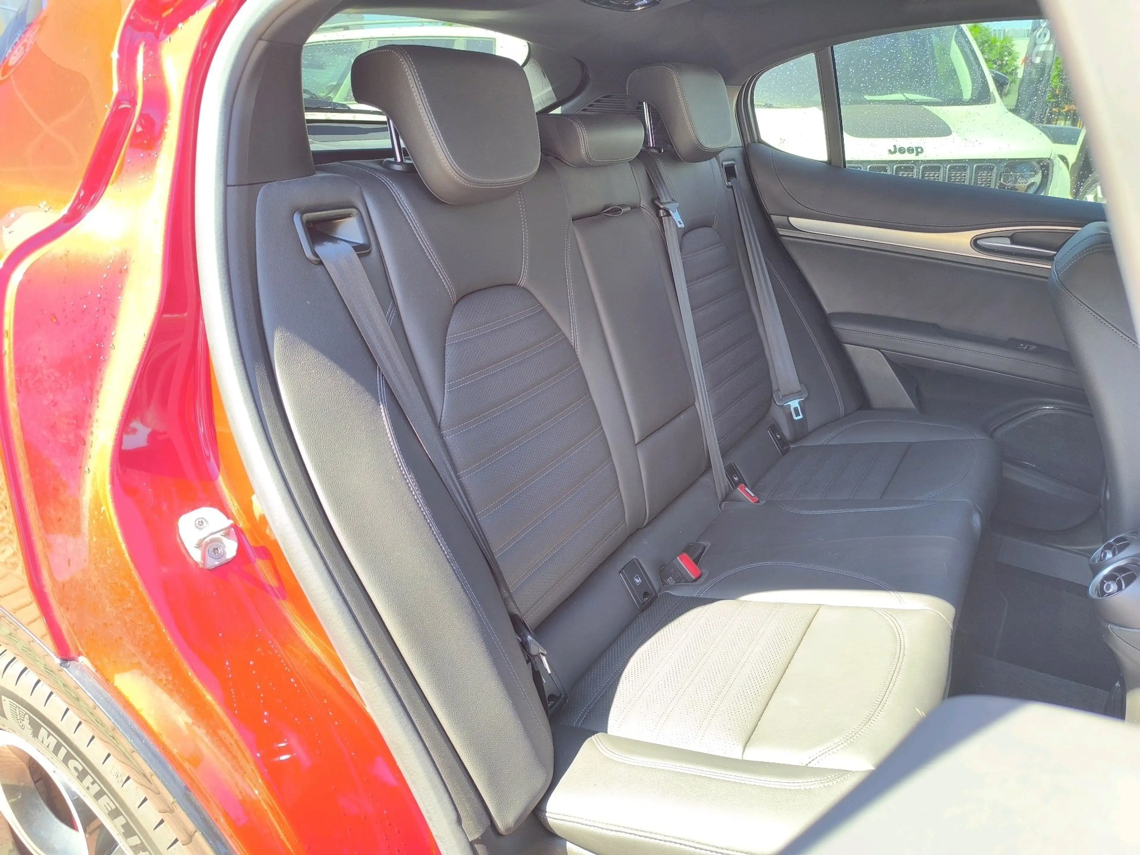 Alfa Romeo Stelvio Veloce Q4 — photo 15