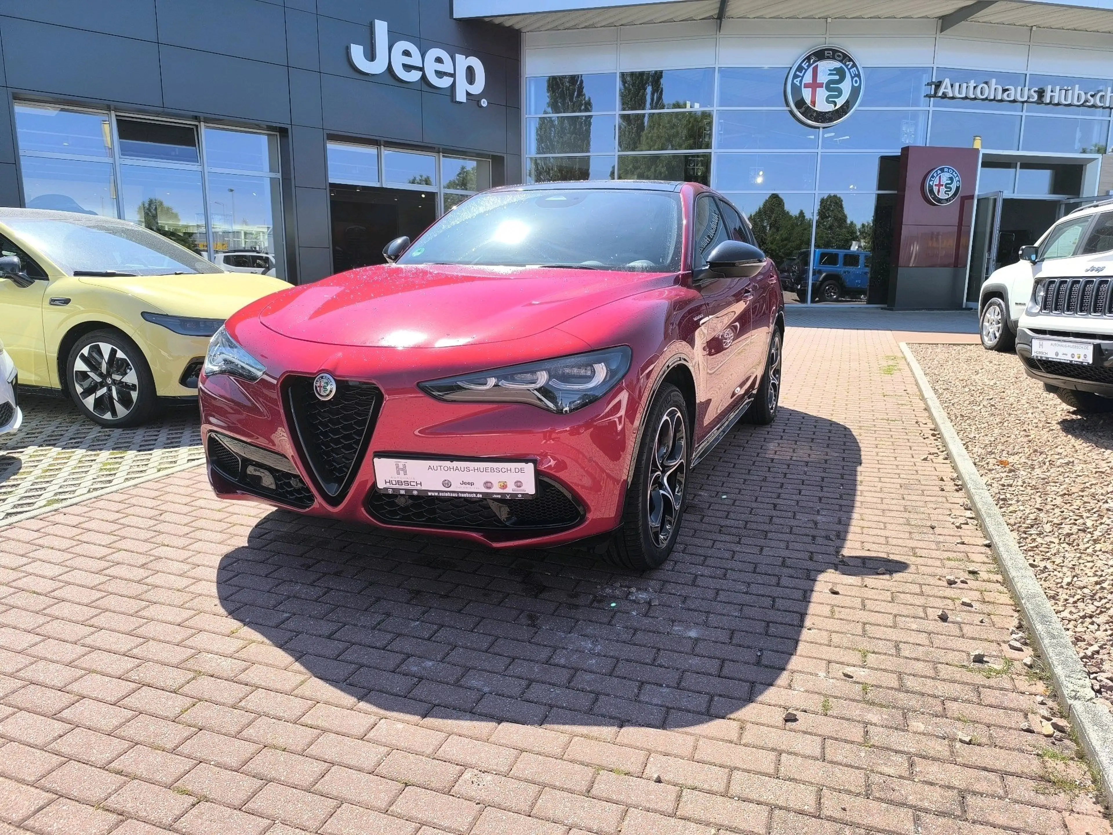 Alfa Romeo Stelvio Veloce Q4 — photo 3