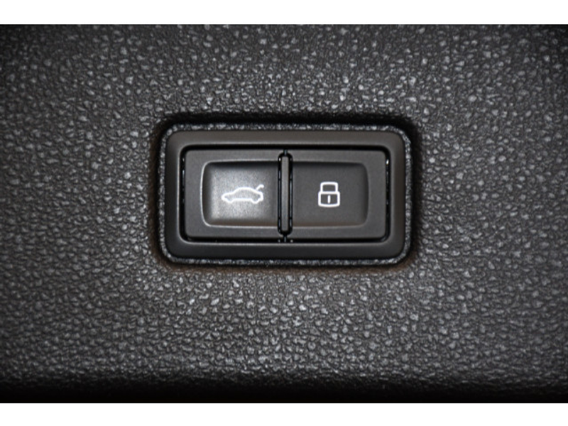 Audi SQ7 4.0 TFSI quattro Tiptronic competition plus — photo 13
