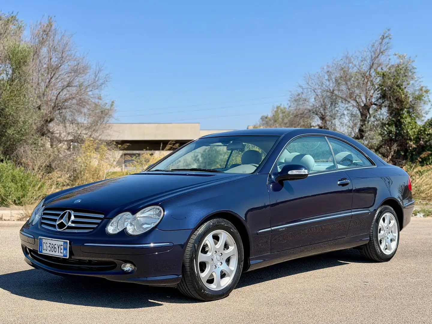 Mercedes-Benz CLK 270 Coupe cdi Elegance MANIACALE Blau - 1
