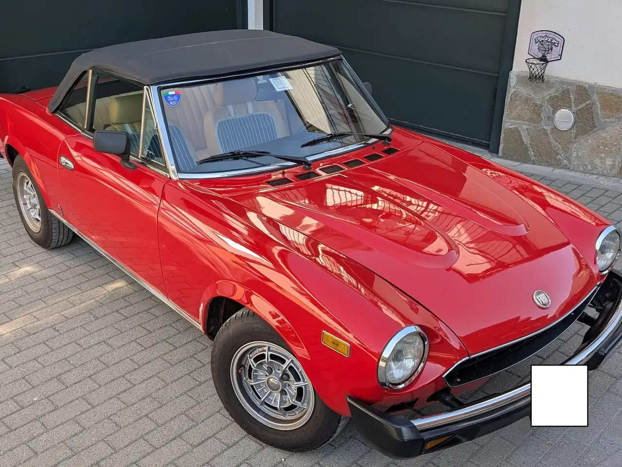 FIAT 124 PININFARINA SPIDER 2000 AMERICA, foto 3