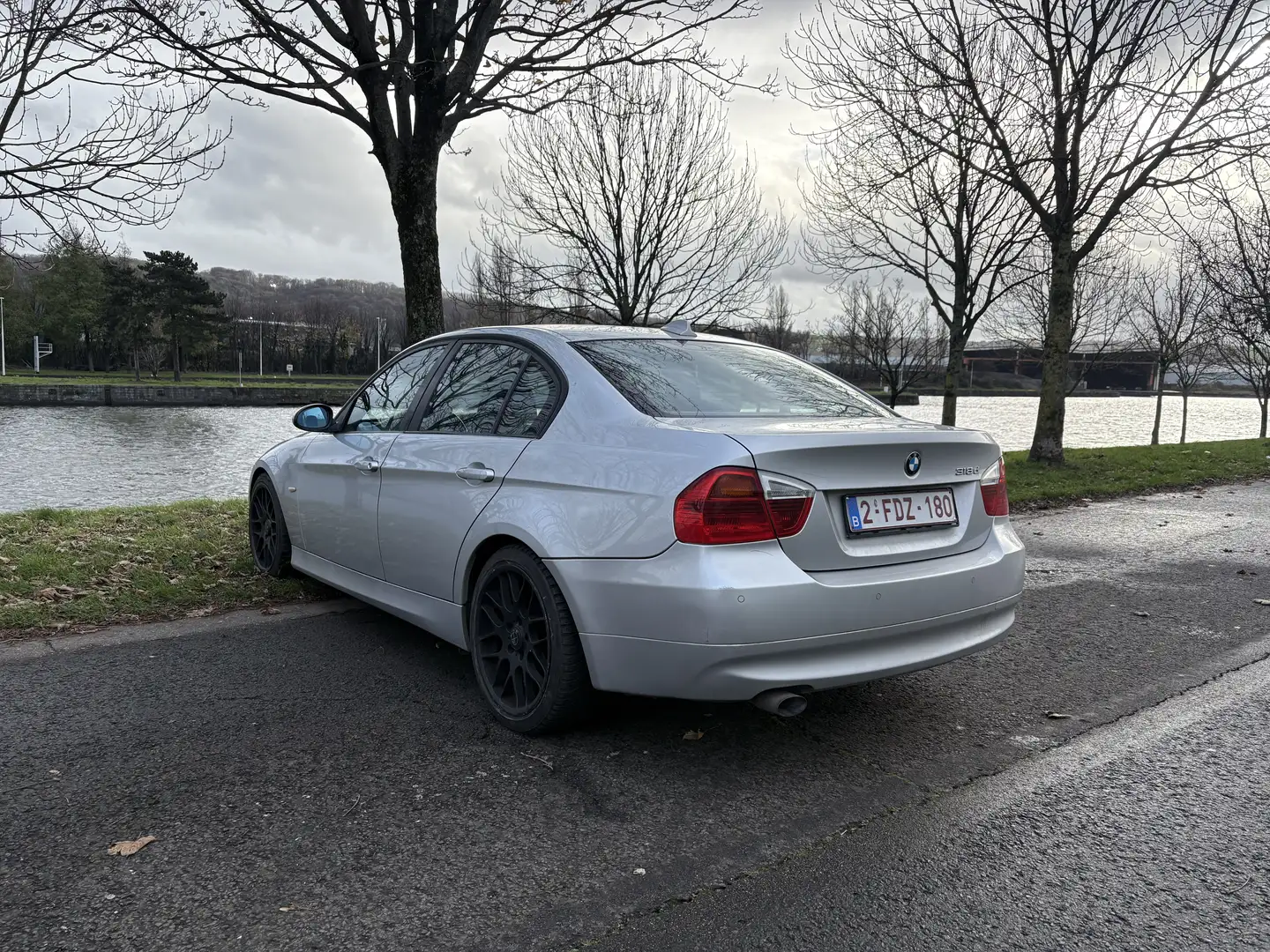 BMW 318 d - 2