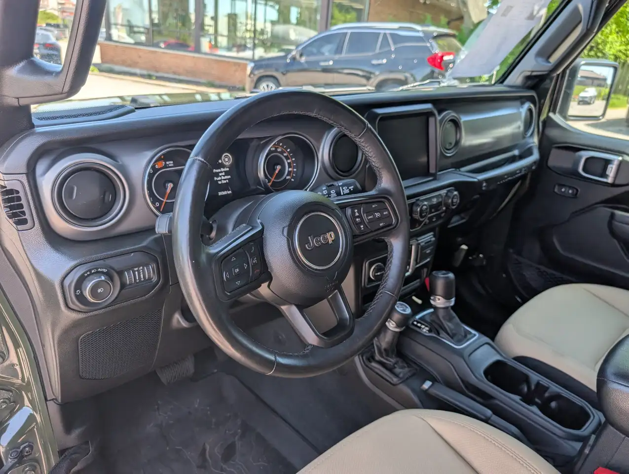 Jeep Wrangler снимка Jeep Wrangler