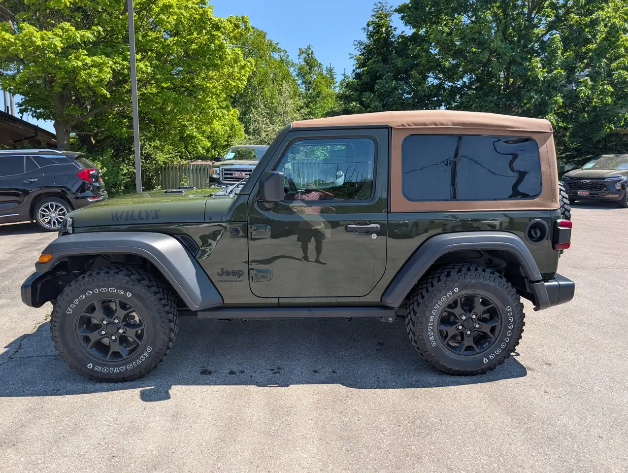 Jeep Wrangler снимка Jeep Wrangler