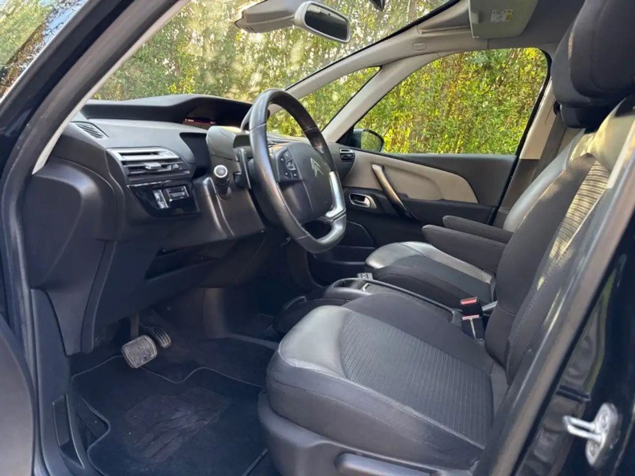 Citroen C4 Berline — photo 12