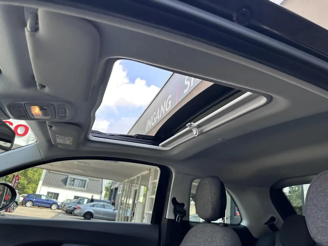 Fiat 500 Icon 42 kWh Led, Pano, Carplay, Camera, LM.., миниатюра 6