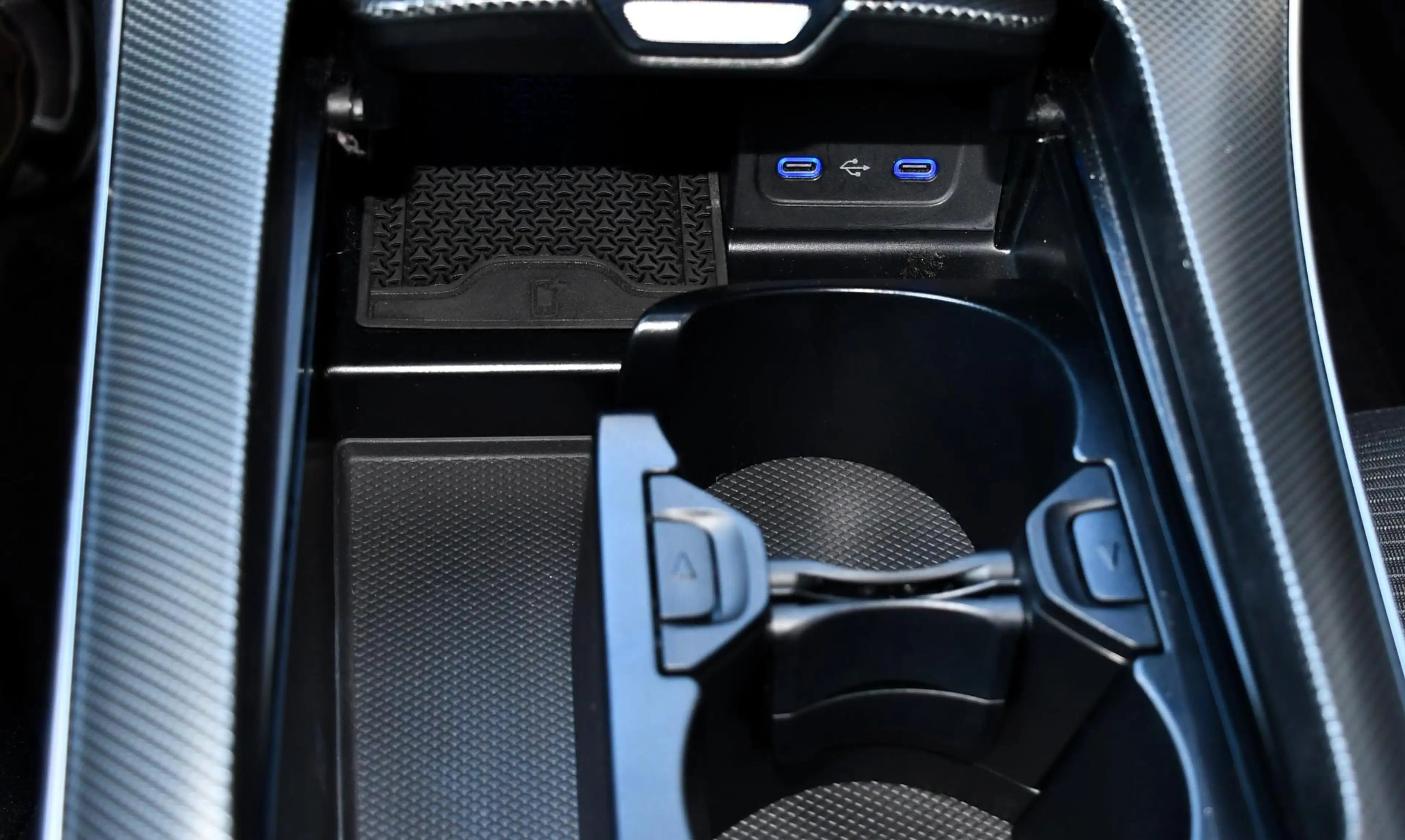 Mercedes-Benz C 300 e Avantgarde Memory | Sound | Keylessgo — photo 29