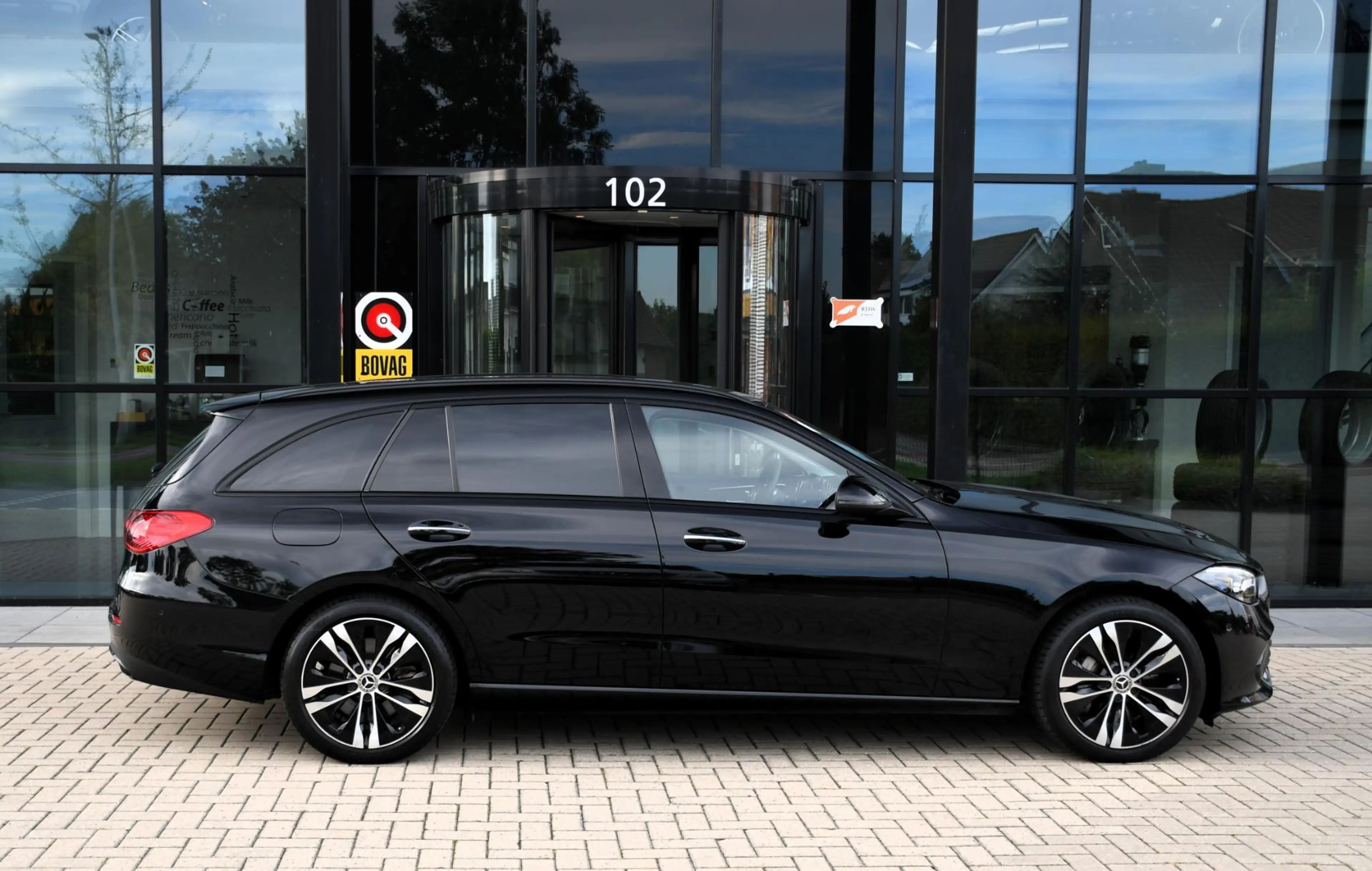 Mercedes-Benz C 300 e Avantgarde Memory | Sound | Keylessgo — photo 8