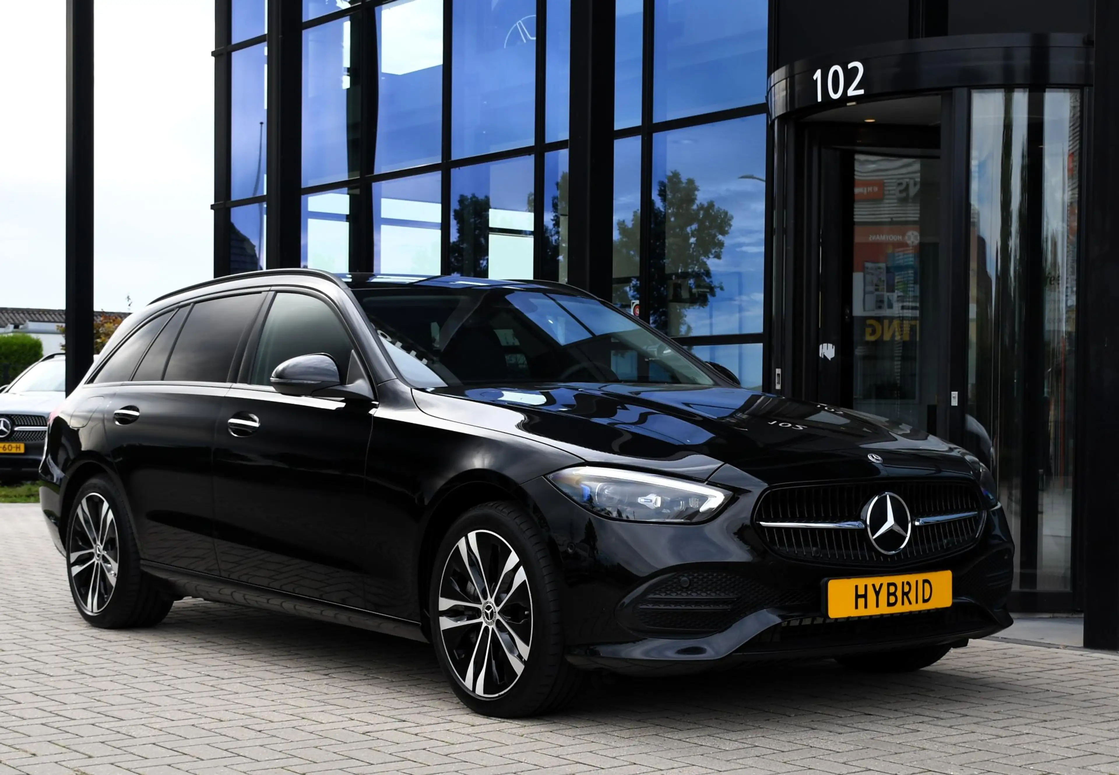 Mercedes-Benz C 300 e Avantgarde Memory | Sound | Keylessgo — photo 9