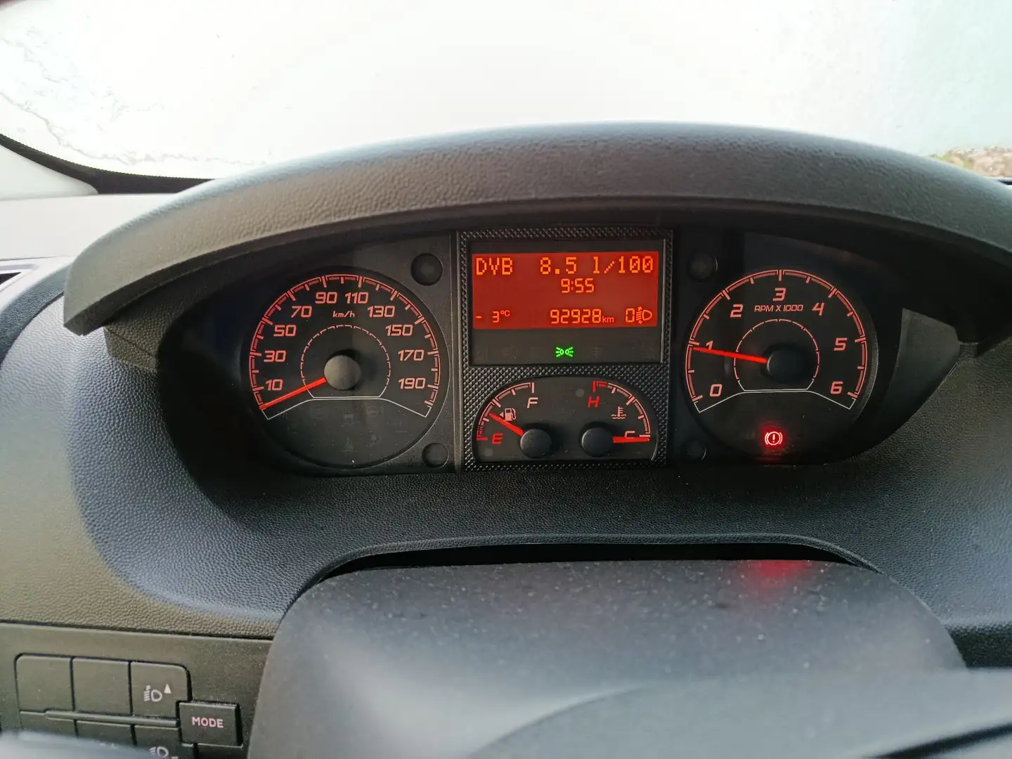 Fiat Ducato L1H1 teilverglast S&S - 2