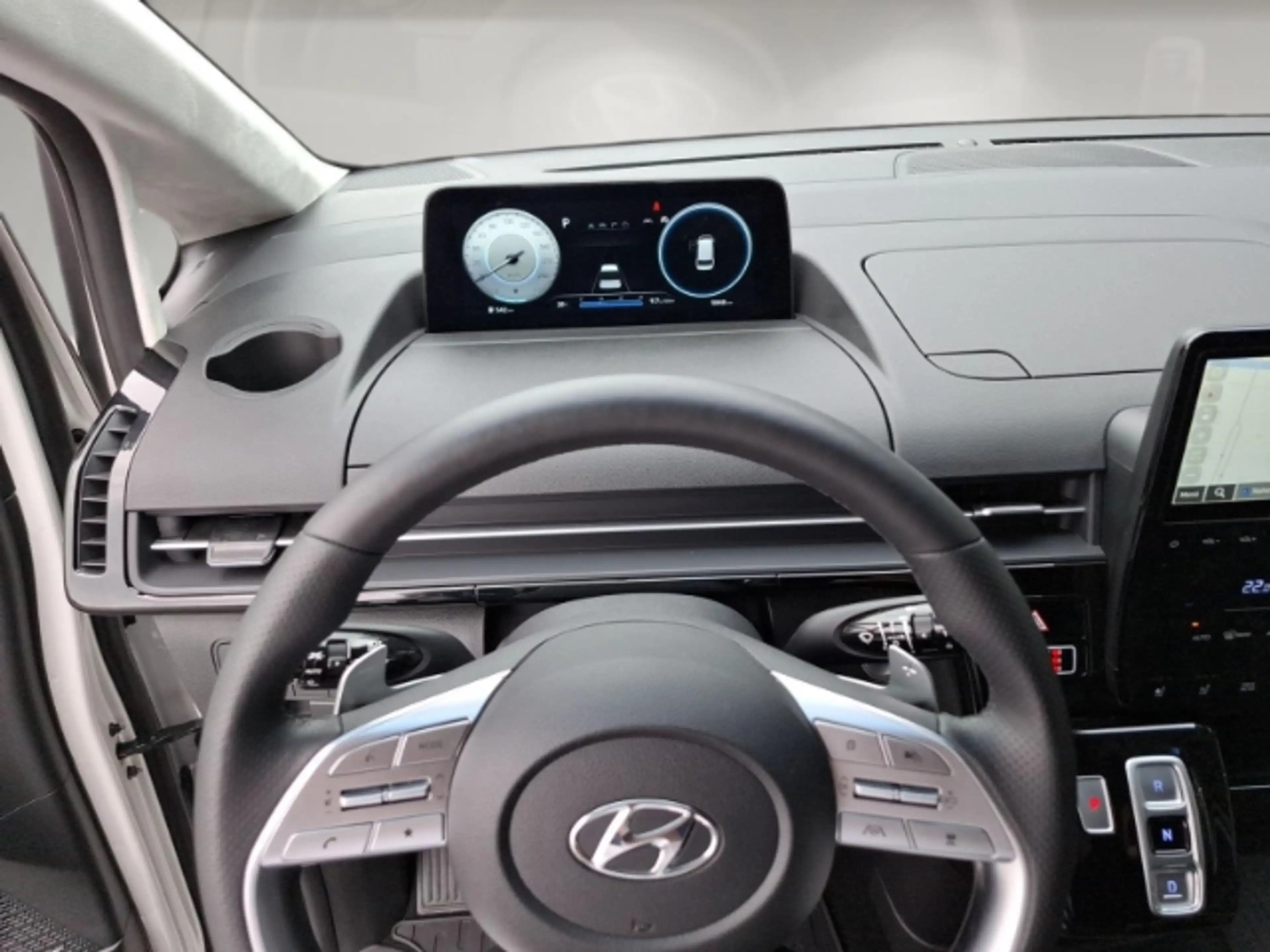 Hyundai STARIA Signature 2.2 CRDi Automatk 7-Sitzer/Leder/BOSE/Na — photo 8