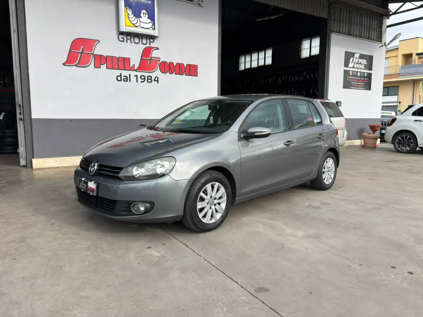 Volkswagen Golf Golf 5p 1.6 tdi Comfortline Grigio - 1