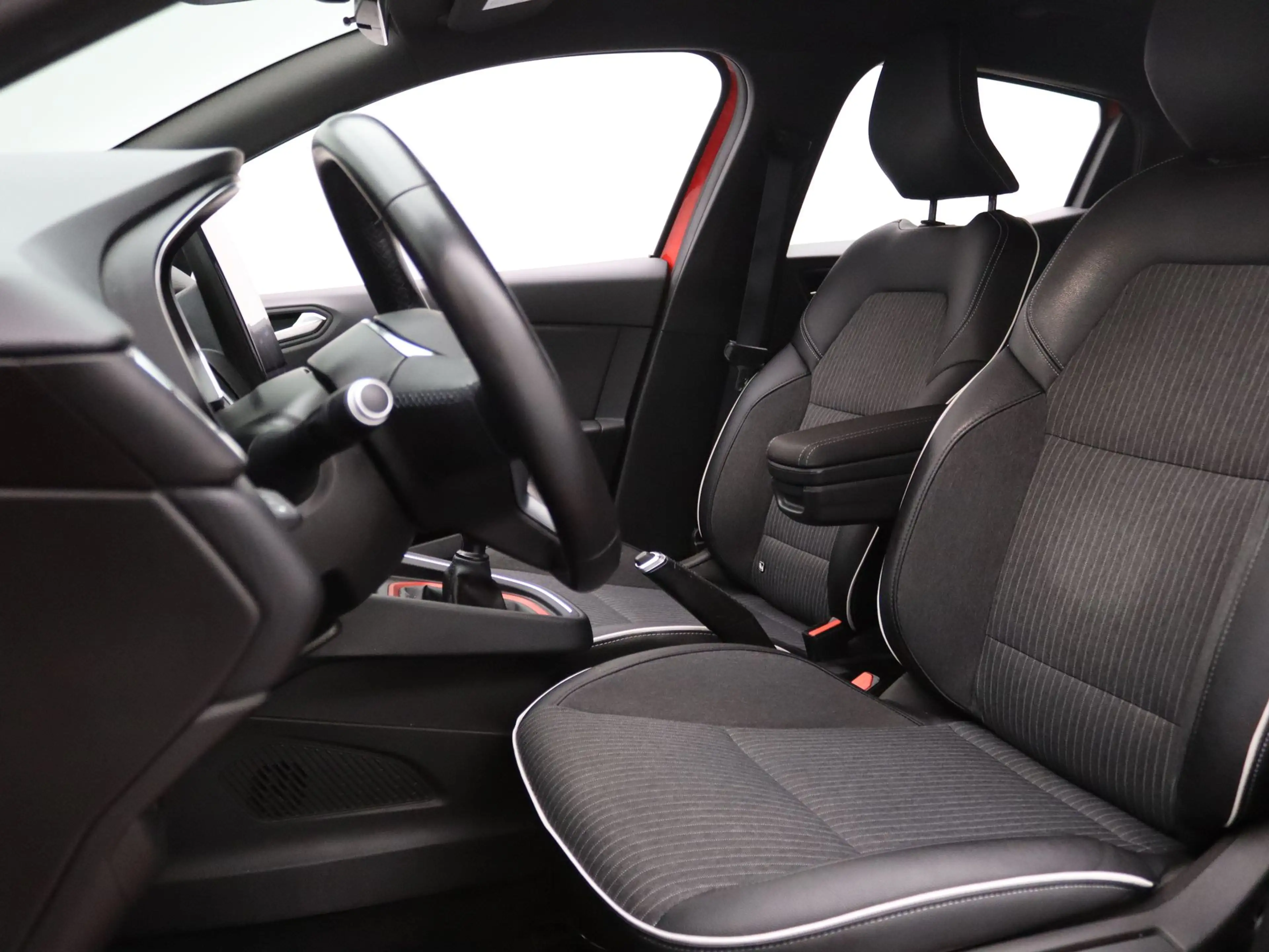 Renault Clio 100pk TCe Intens Apple Carplay/Android Auto | Clim — photo 5