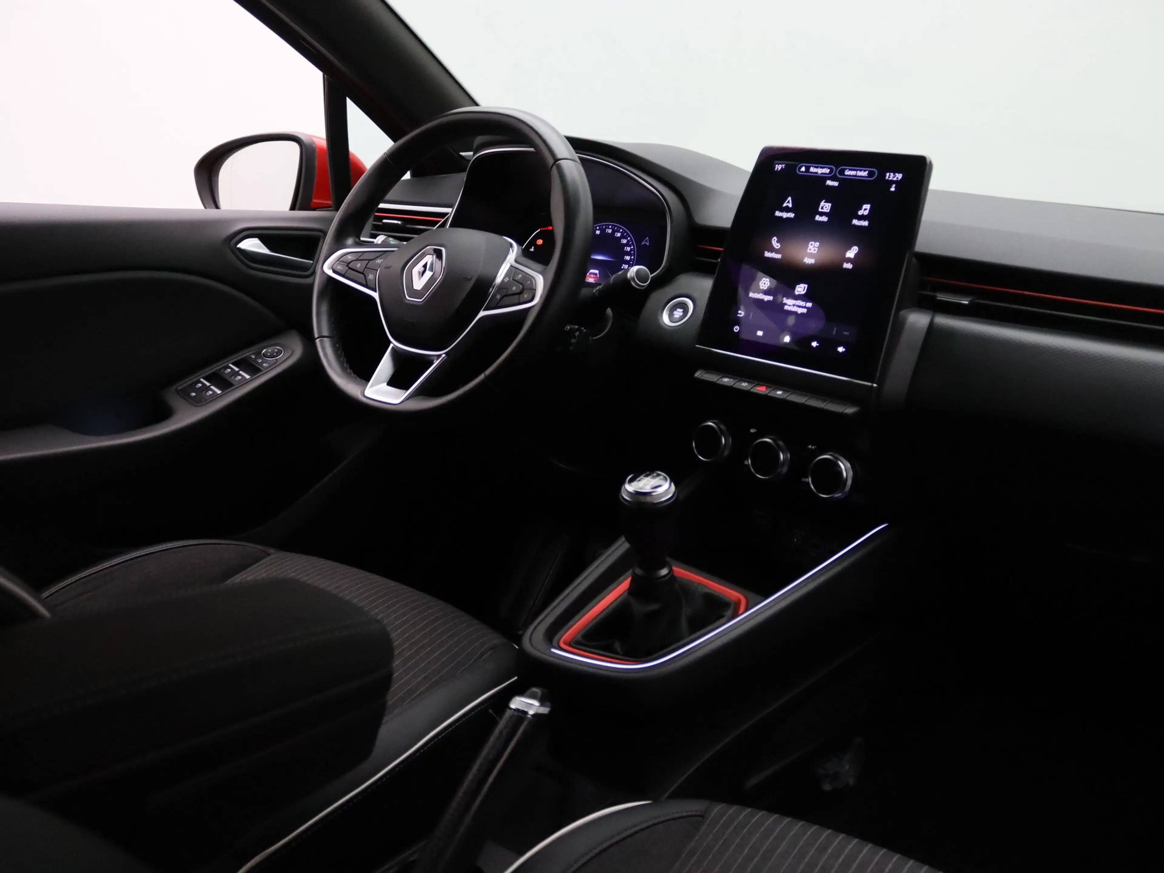 Renault Clio 100pk TCe Intens Apple Carplay/Android Auto | Clim — photo 29