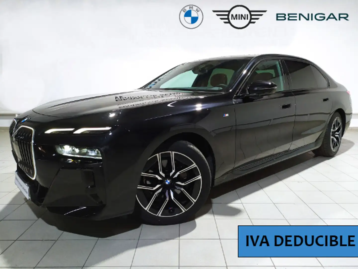 BMW 740 740dA xDrive Noir - 1