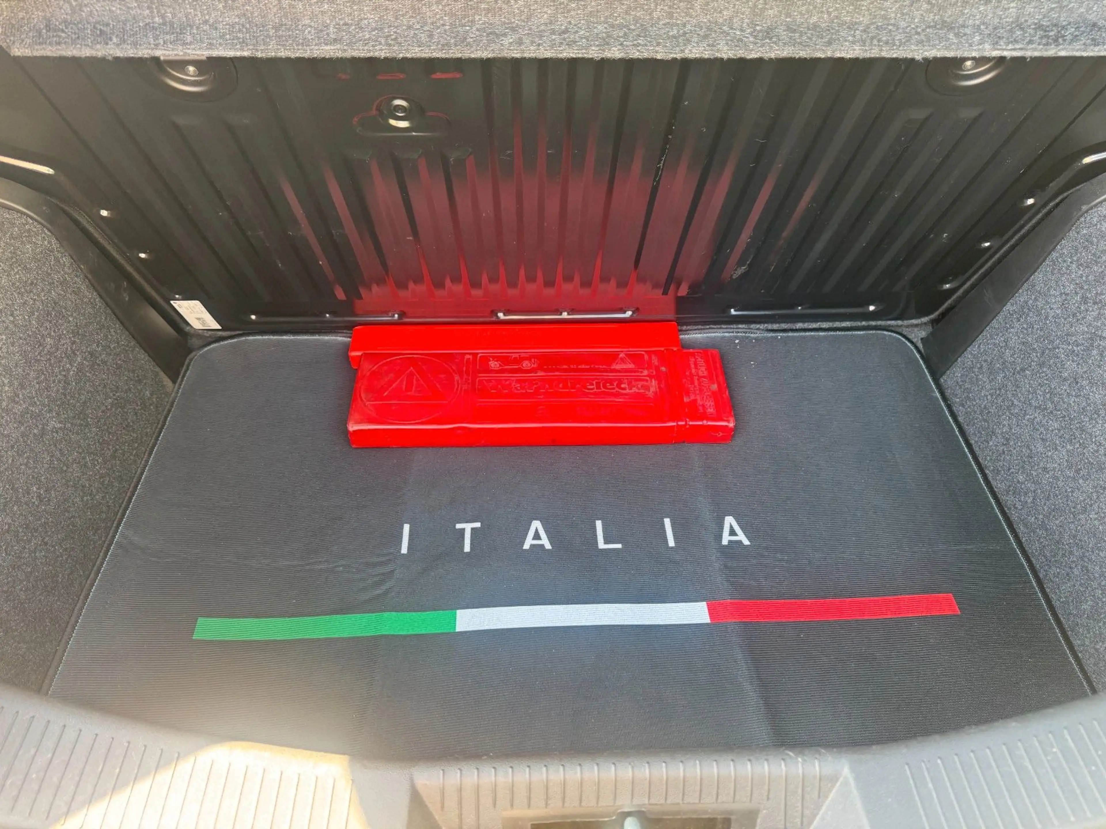 Alfa Romeo MiTo Turismo + Automatik+ — photo 11