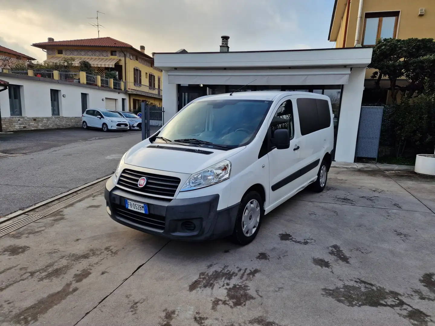 Fiat Scudo 2.0 D 3 POSTI AUTOCARRO Blanc - 1