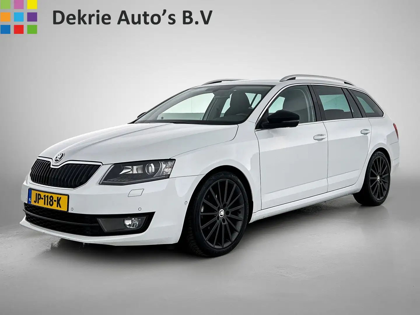 Skoda Octavia Combi 2.0 TDI 150PK Greentech Style line / Navi / Wit - 1