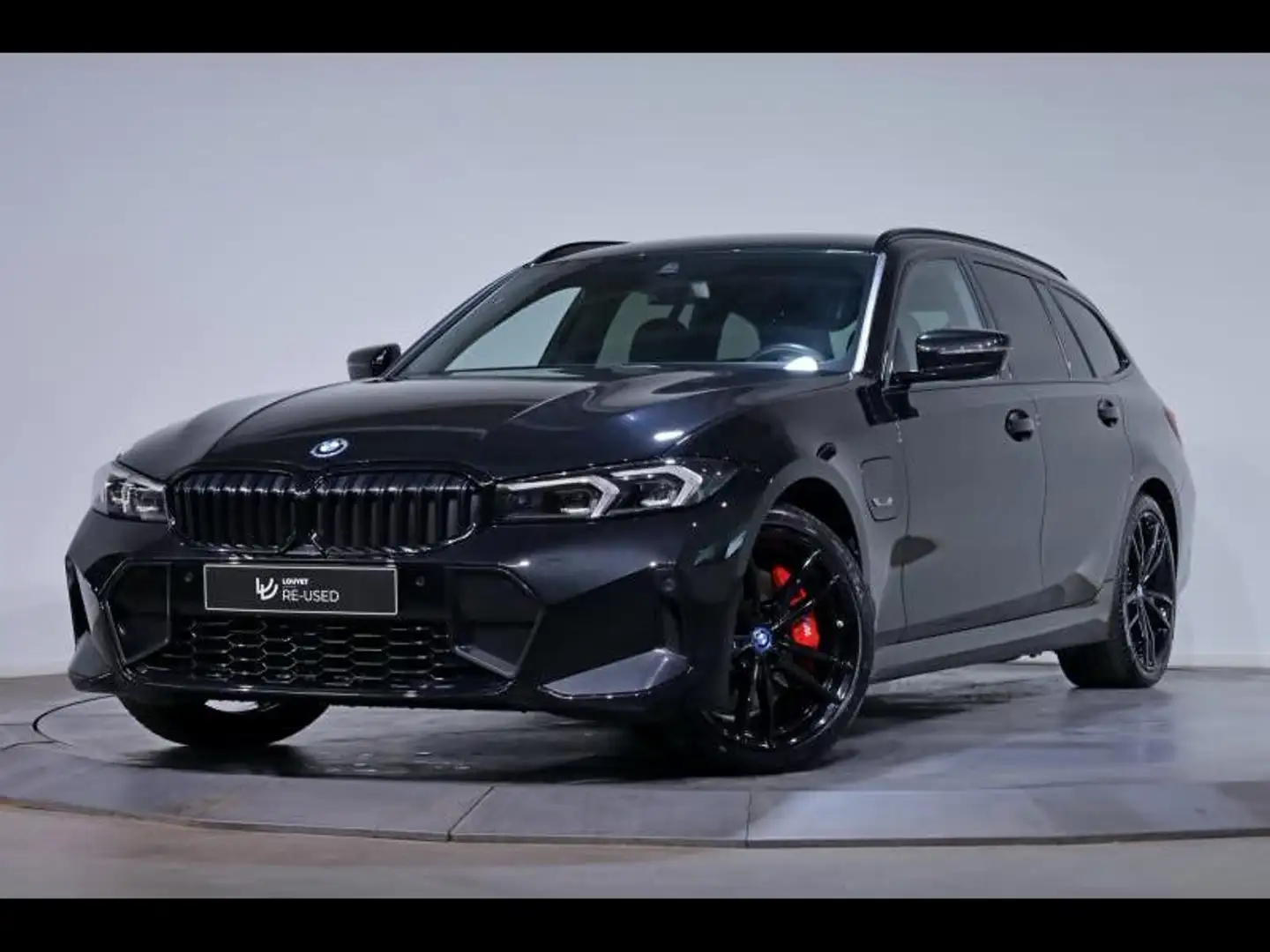 BMW 330 e Touring Kit M Sport Schwarz - 1