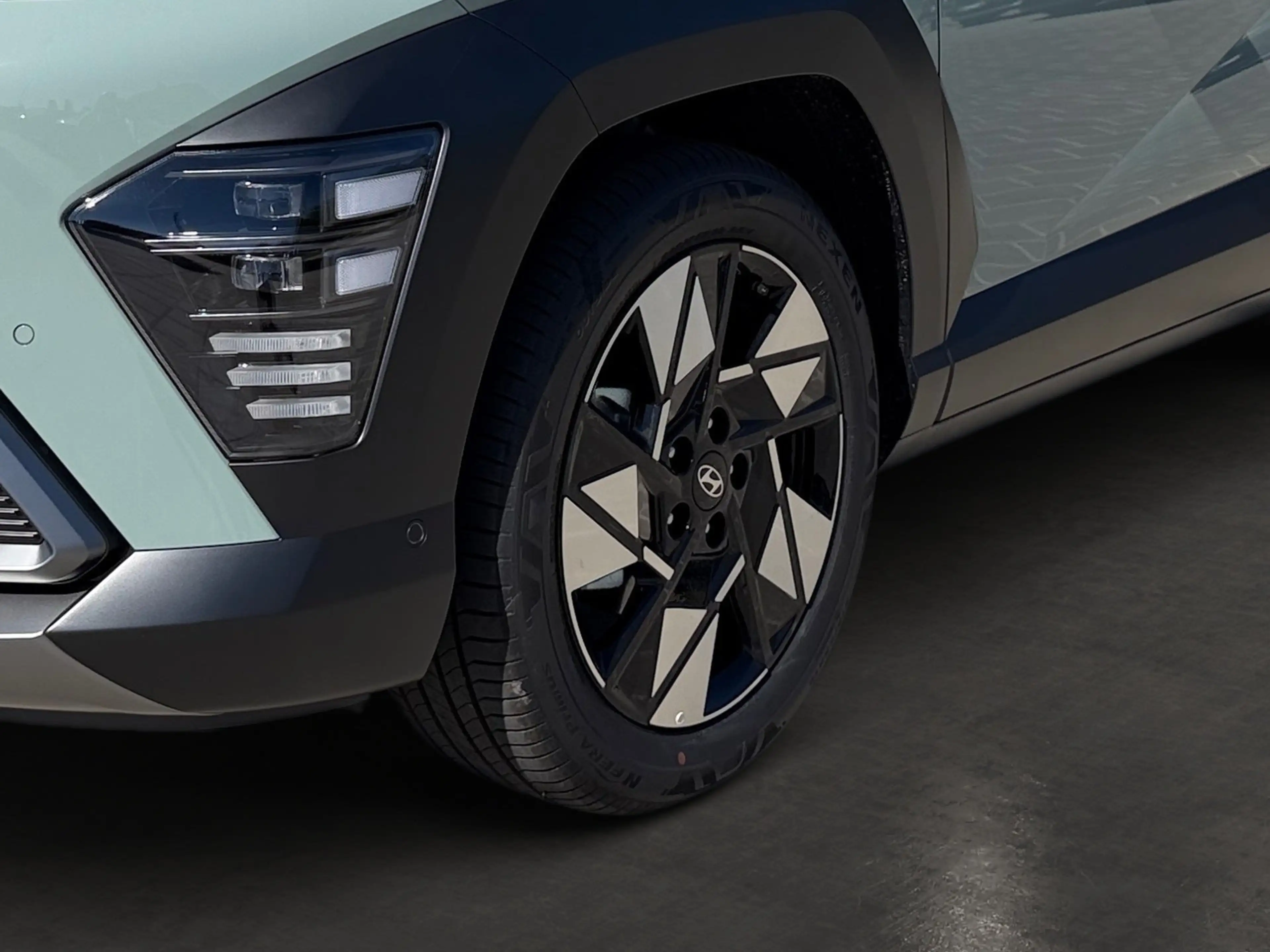 Hyundai KONA SX2 (MY26) 1.6L DCT Prime GlasDach — photo 6