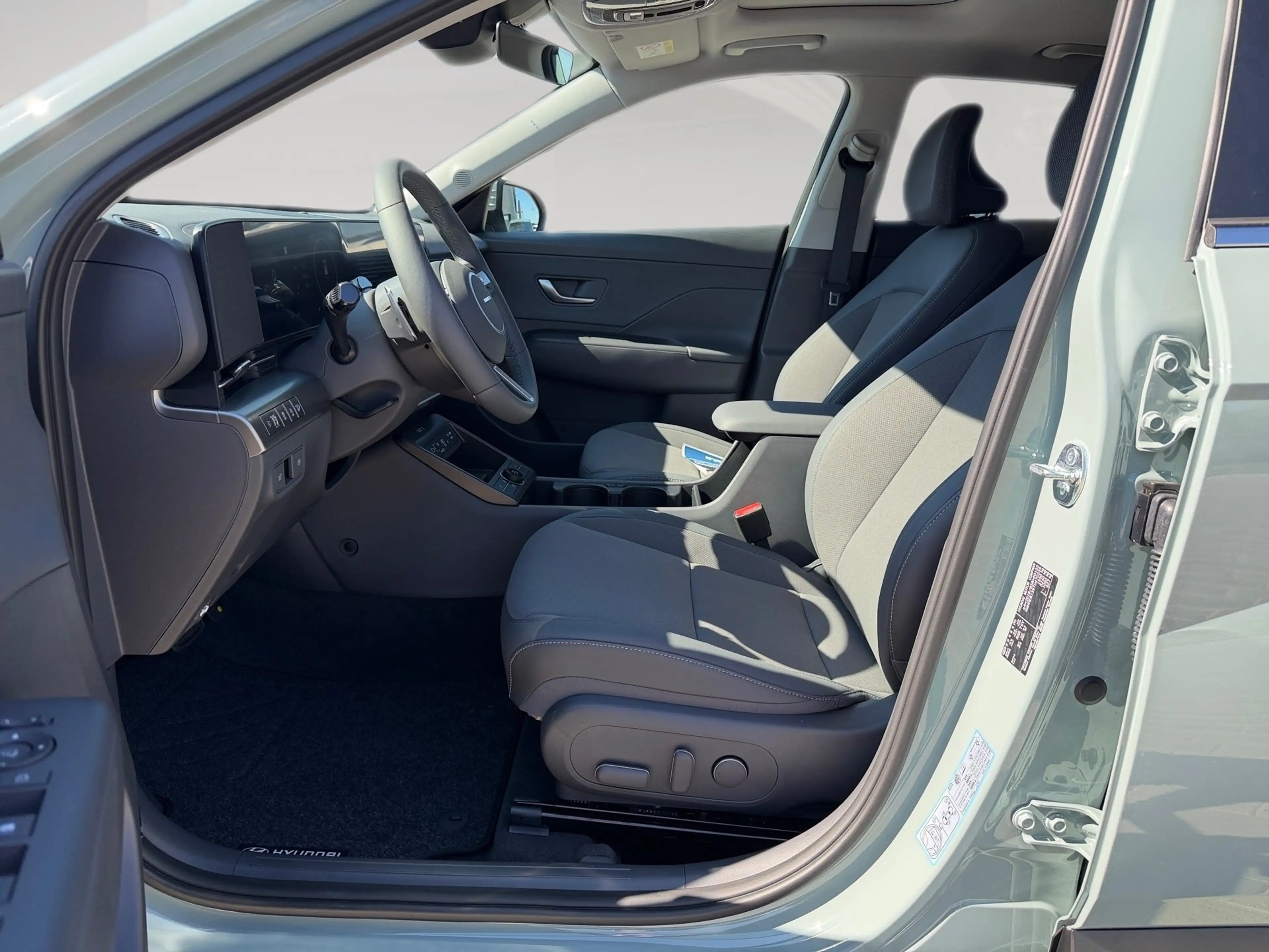 Hyundai KONA SX2 (MY26) 1.6L DCT Prime GlasDach — photo 7