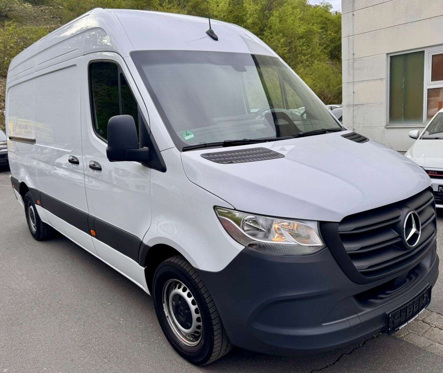 Second hand Mercedes Benz Sprinter 
