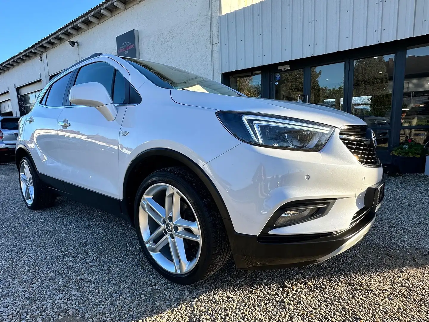 Opel Mokka X Innovation 4x4 AUTOMATIK*NAVI*LEDER* Weiß - 1