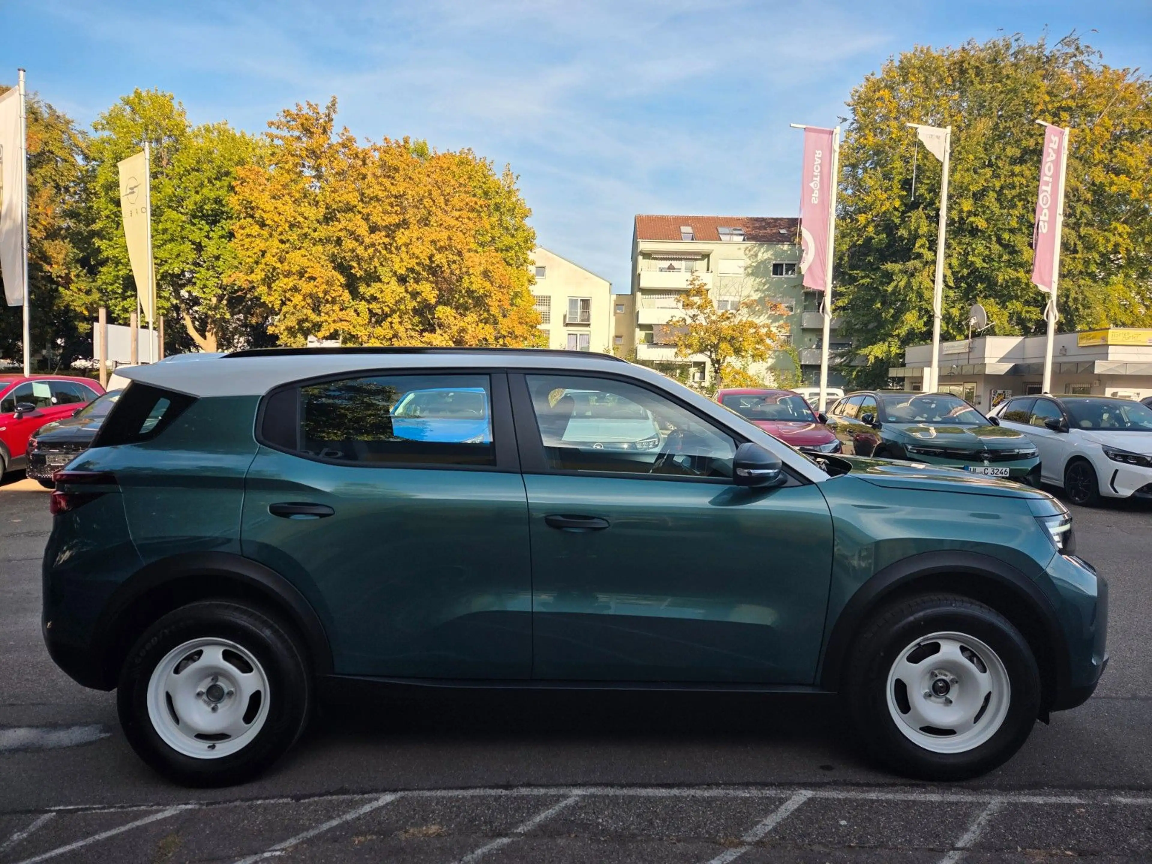 Opel Frontera 1.2T DCT6 Edition, Tech + Komfort Paket — photo 3