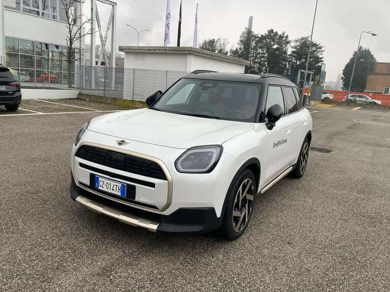 MINI Cooper SE Countryman Mini Countryman E Favoured