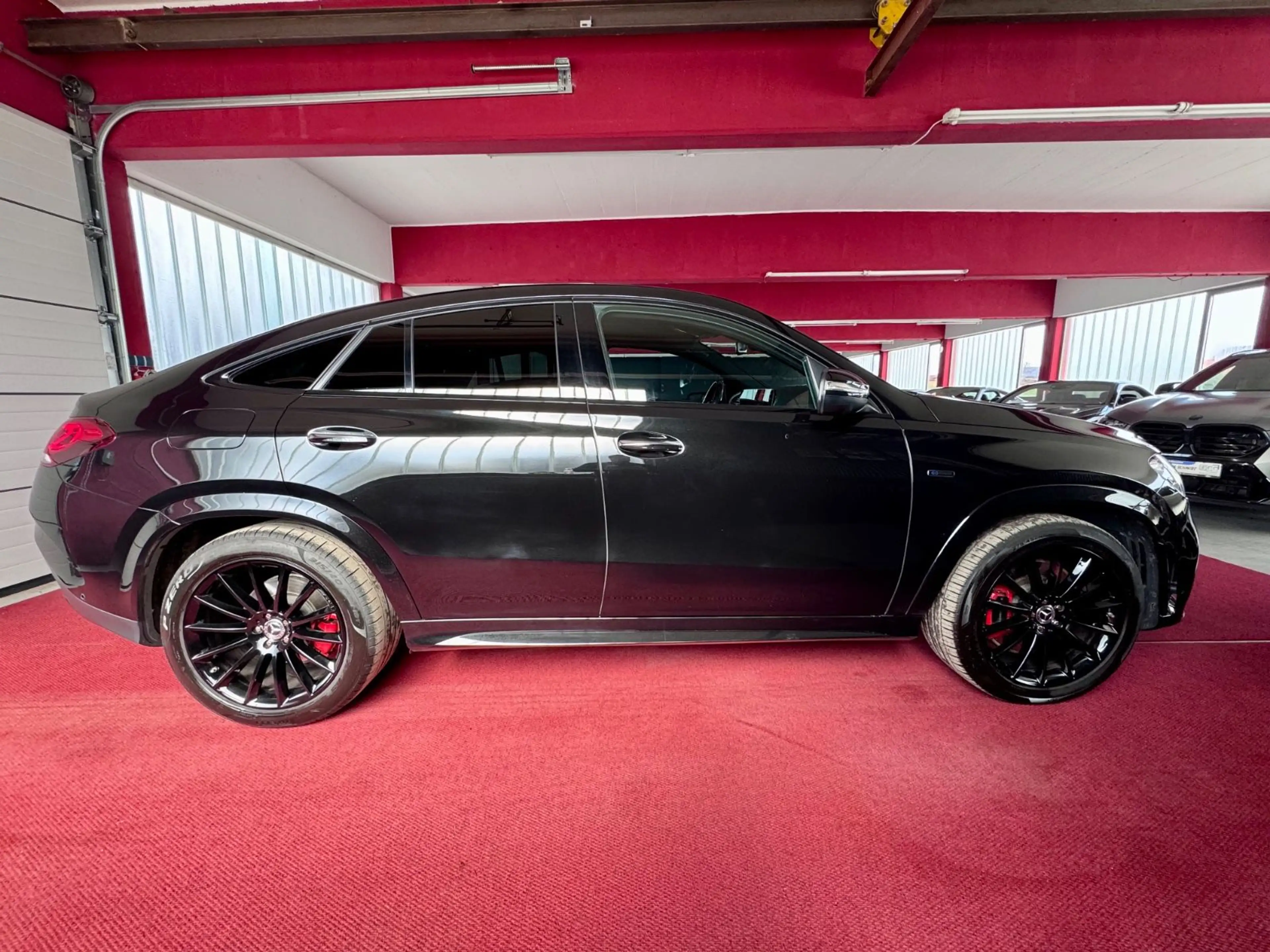 Mercedes-Benz GLE 350 de Coupe AMG Pano Airmatic Burmester 21" — photo 6