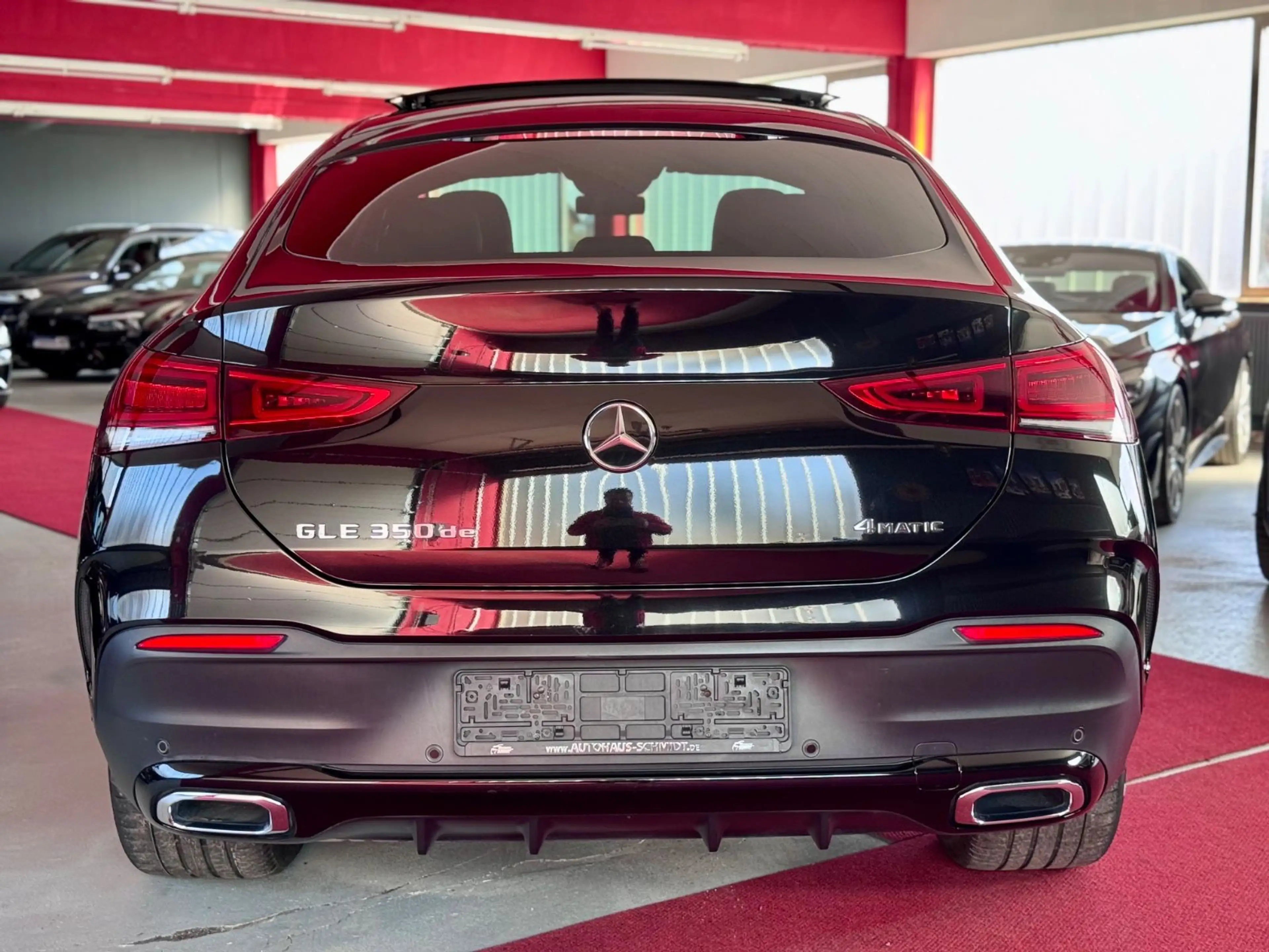 Mercedes-Benz GLE 350 de Coupe AMG Pano Airmatic Burmester 21" — photo 8