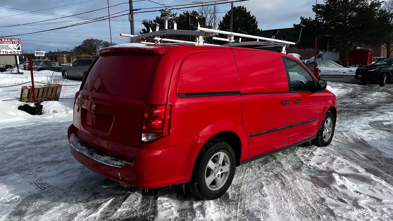 RAM Cargo Van fotografie RAM Cargo Van