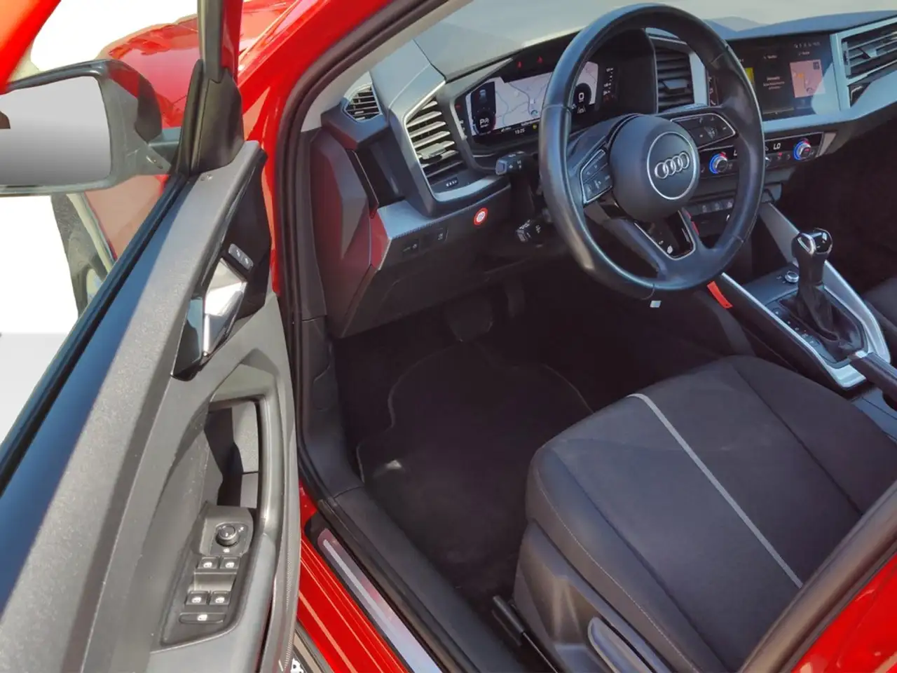 Audi A1 citycarver 30 TFSI S tronic LED*NAV*SHZ*PDC*KAM..., миниатюра 13