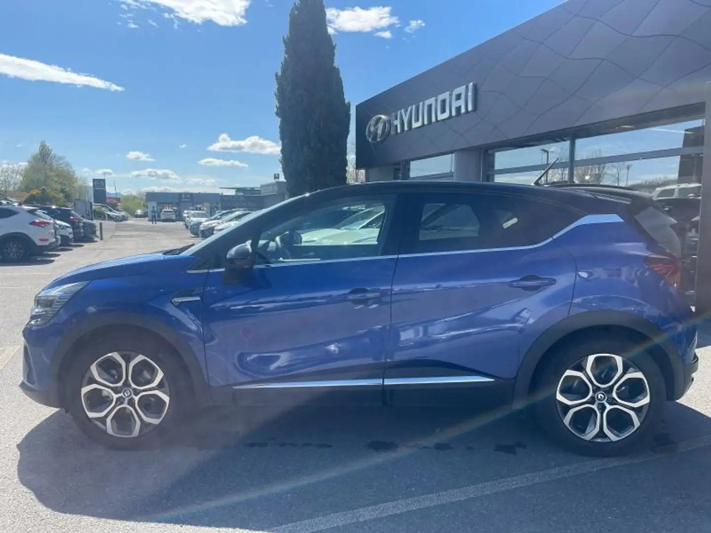 Renault Captur 1.6 E-Tech hybride 145ch Techno Bleu - 2