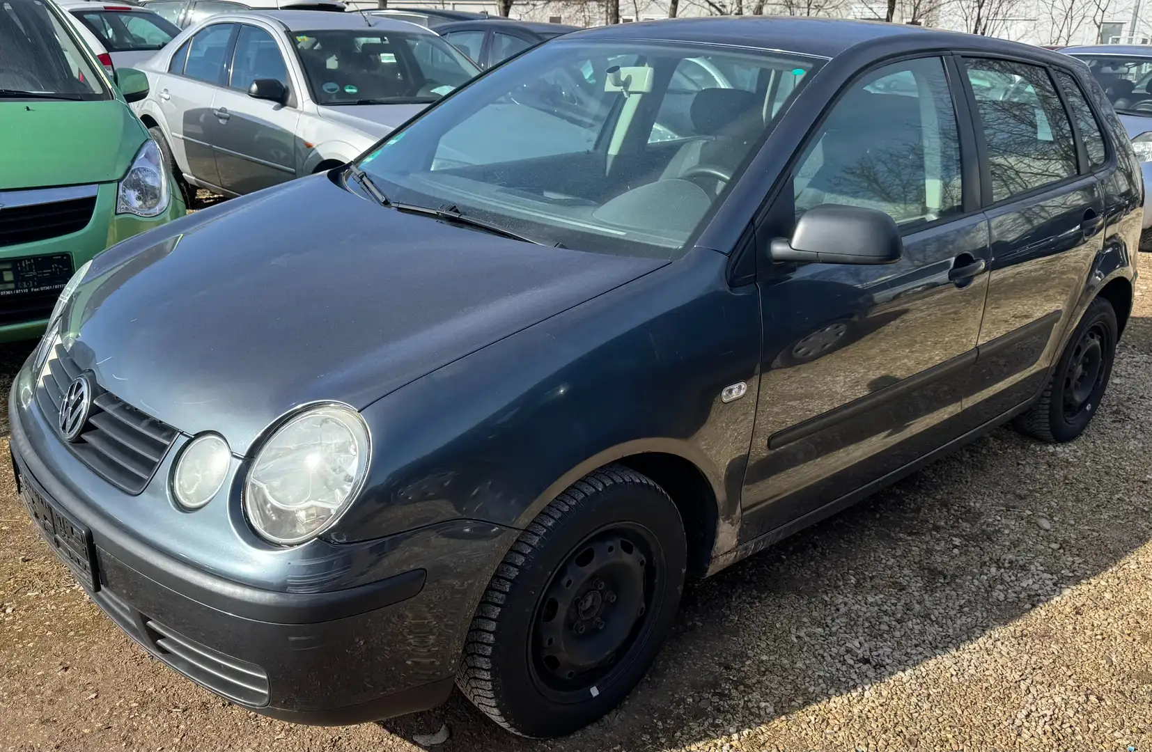 Volkswagen Polo Basis - 2