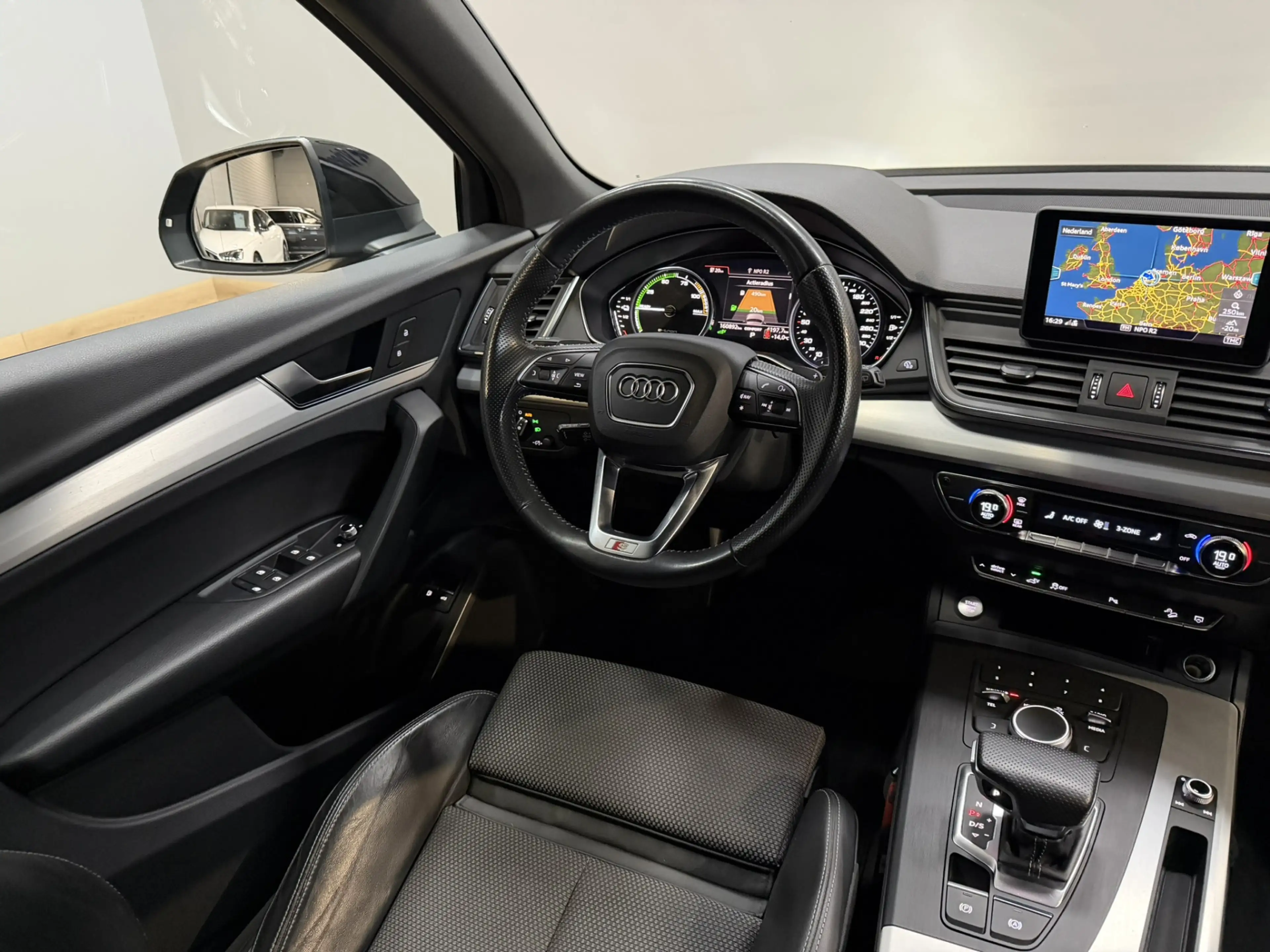 Audi Q5 50 TFSI e quattro S edition 3x S Line | Airco ECC — photo 29