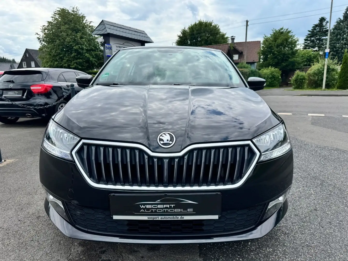 Skoda Fabia Cool Plus*PDC*SZHZ*MWST* Noir - 2