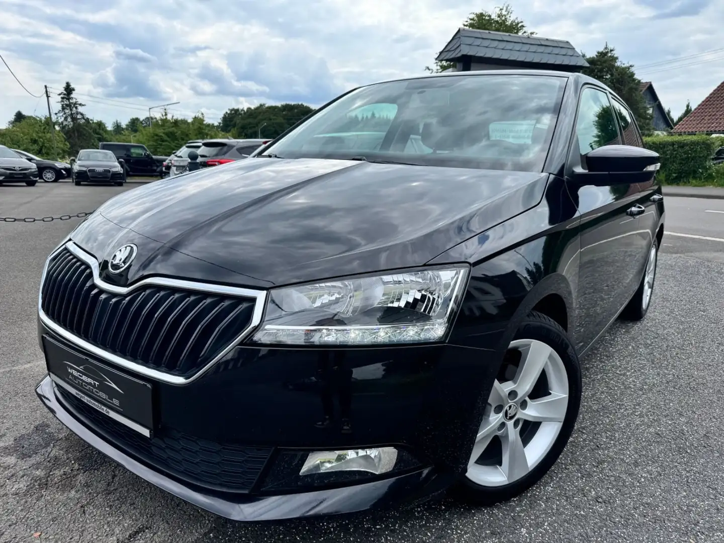 Skoda Fabia Cool Plus*PDC*SZHZ*MWST* Noir - 1