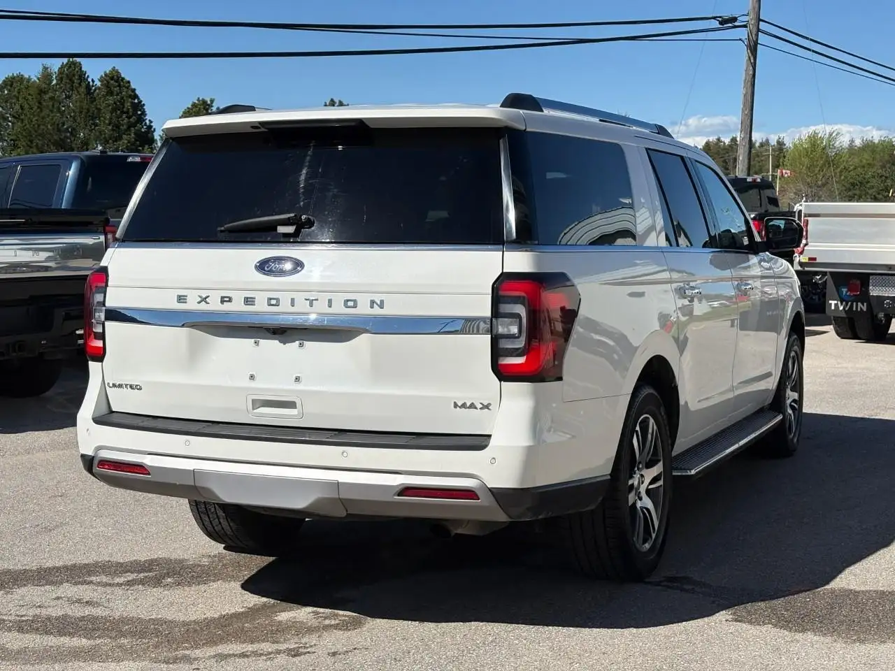 Ford Expedition снимка Ford Expedition