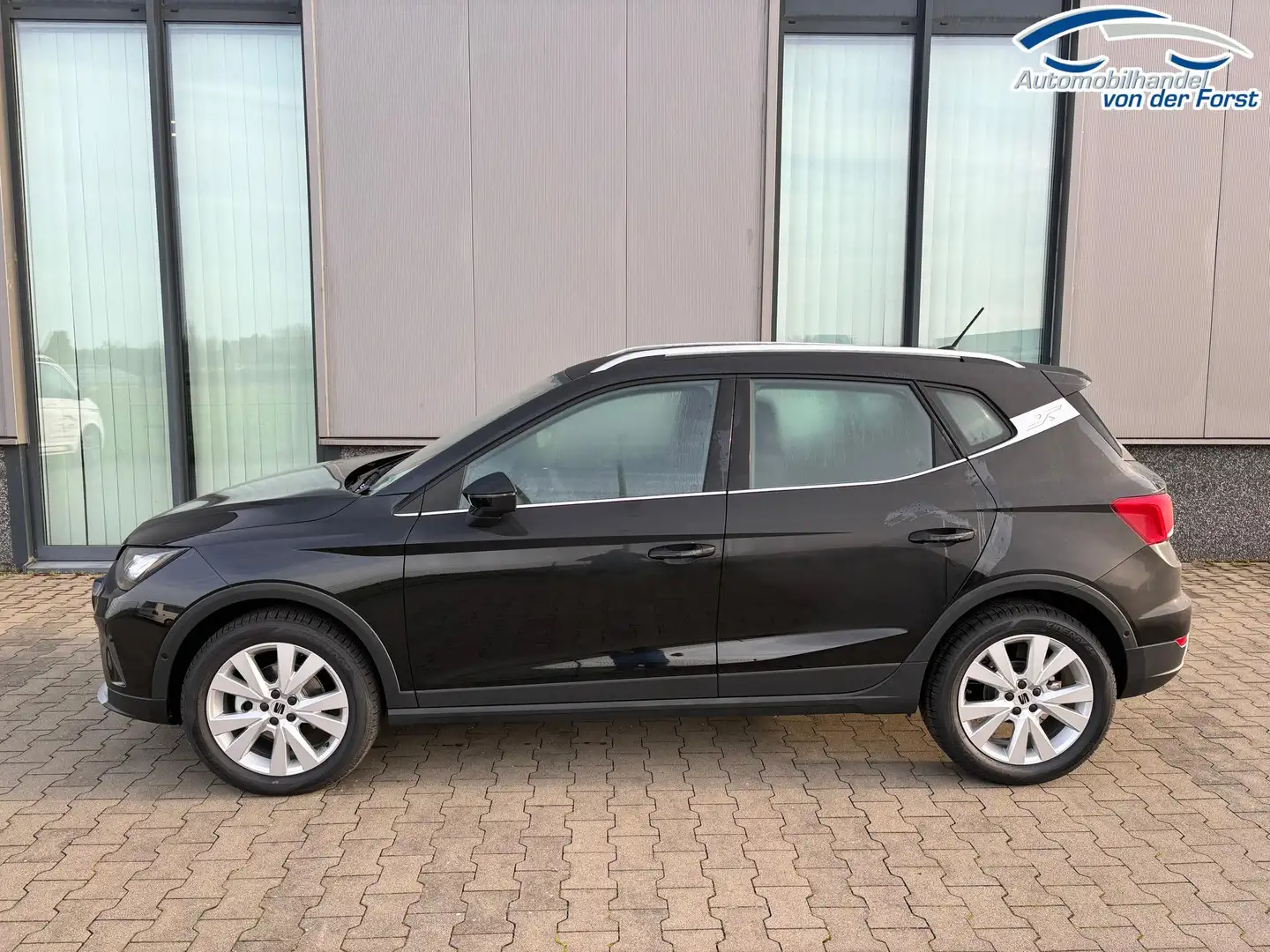 SEAT Arona "Style FAMILY" LIEFERUNG KOSTENLOS! 1.0 TSI 115... - 2