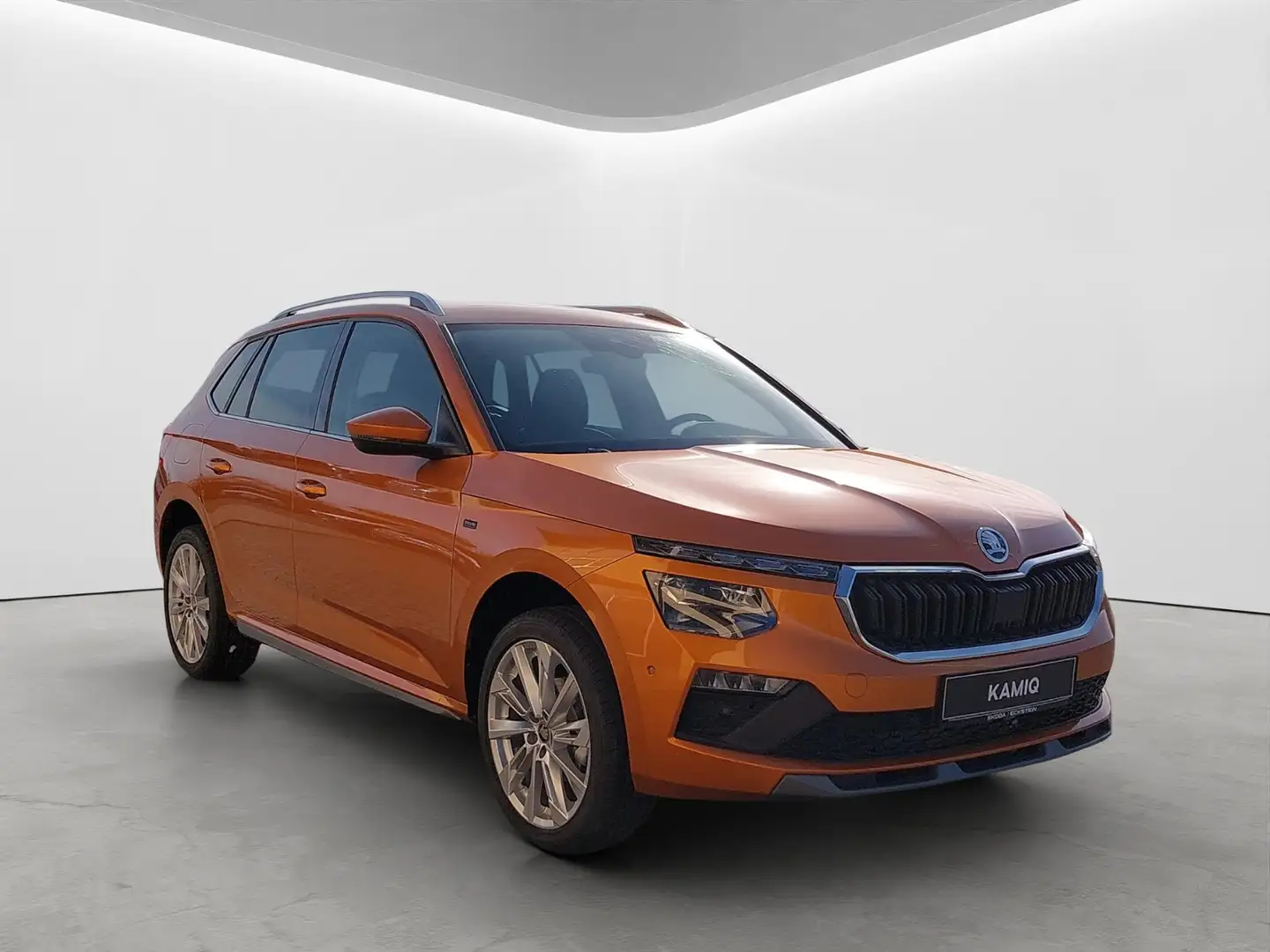 Skoda Kamiq Tour Orange - 1