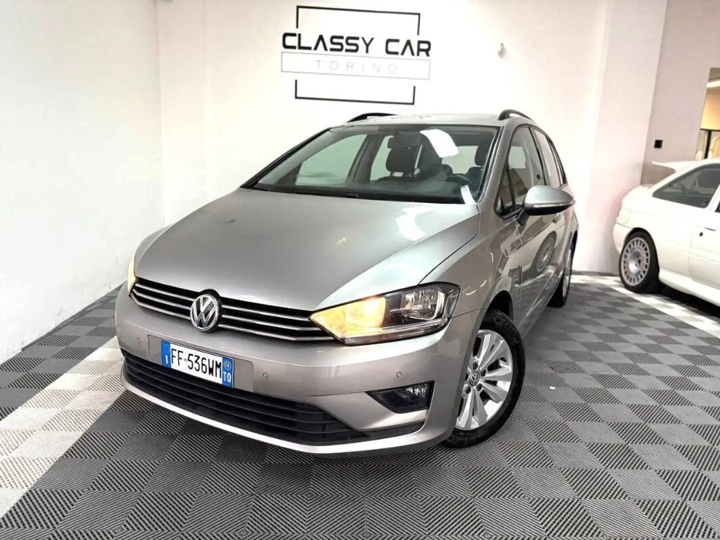 Volkswagen Golf 1.6 tdi 115cv Business Argento - 2