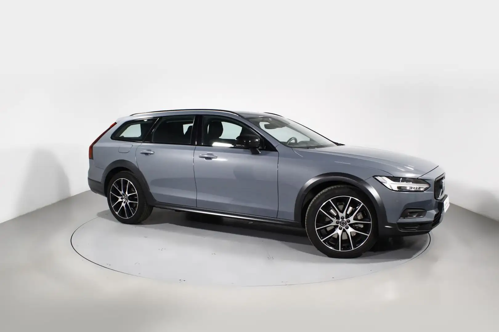 Volvo V90 Cross Country fam. 2.0 B4 PRO D 4WD AUTO 5P Gris - 2