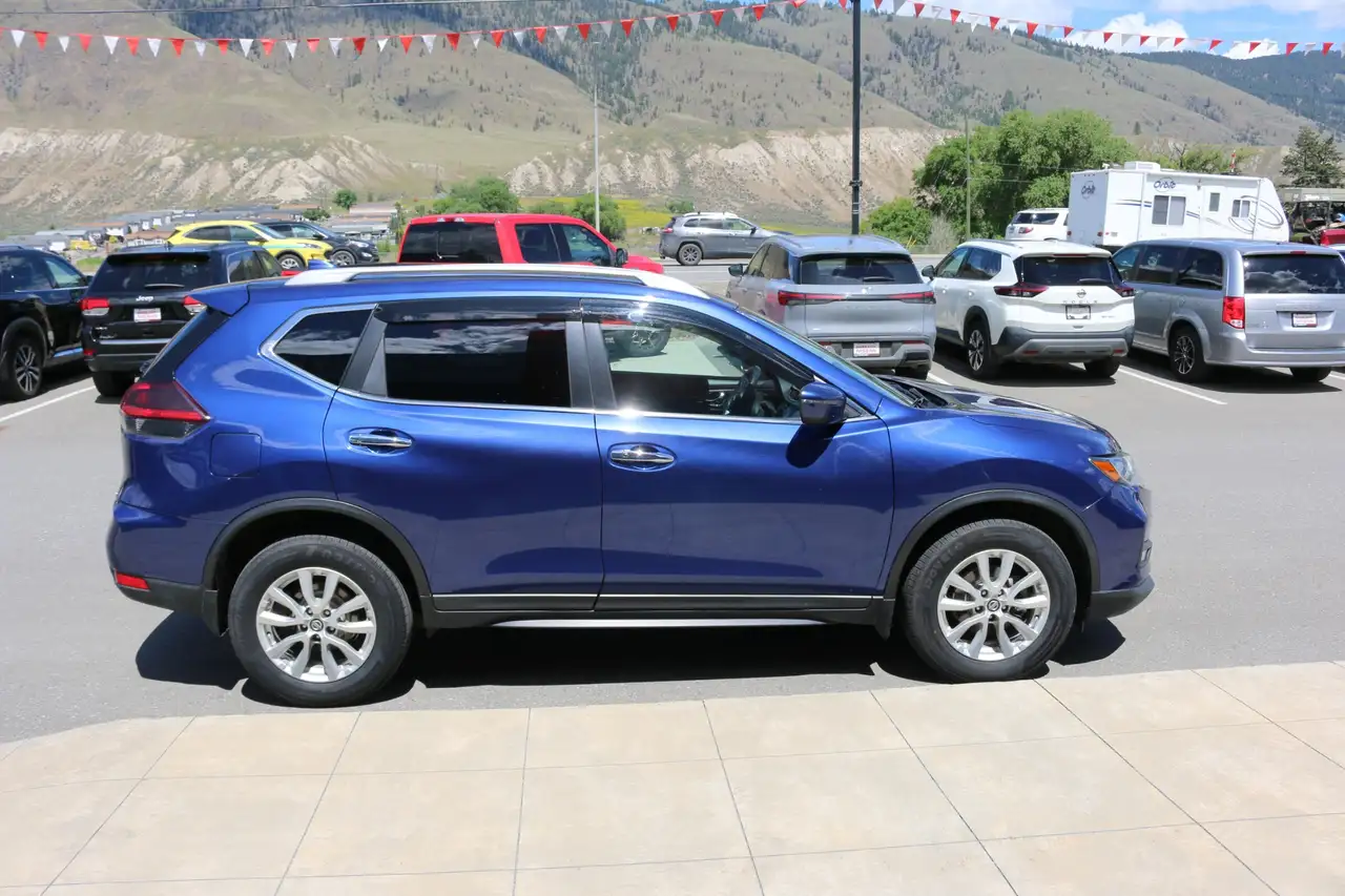 Nissan Rogue photo Nissan Rogue