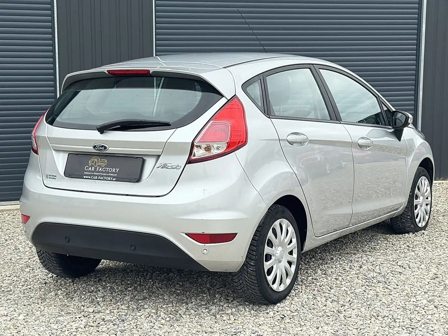 Ford Fiesta Trend 1,0 Start/Stop Silber - 2
