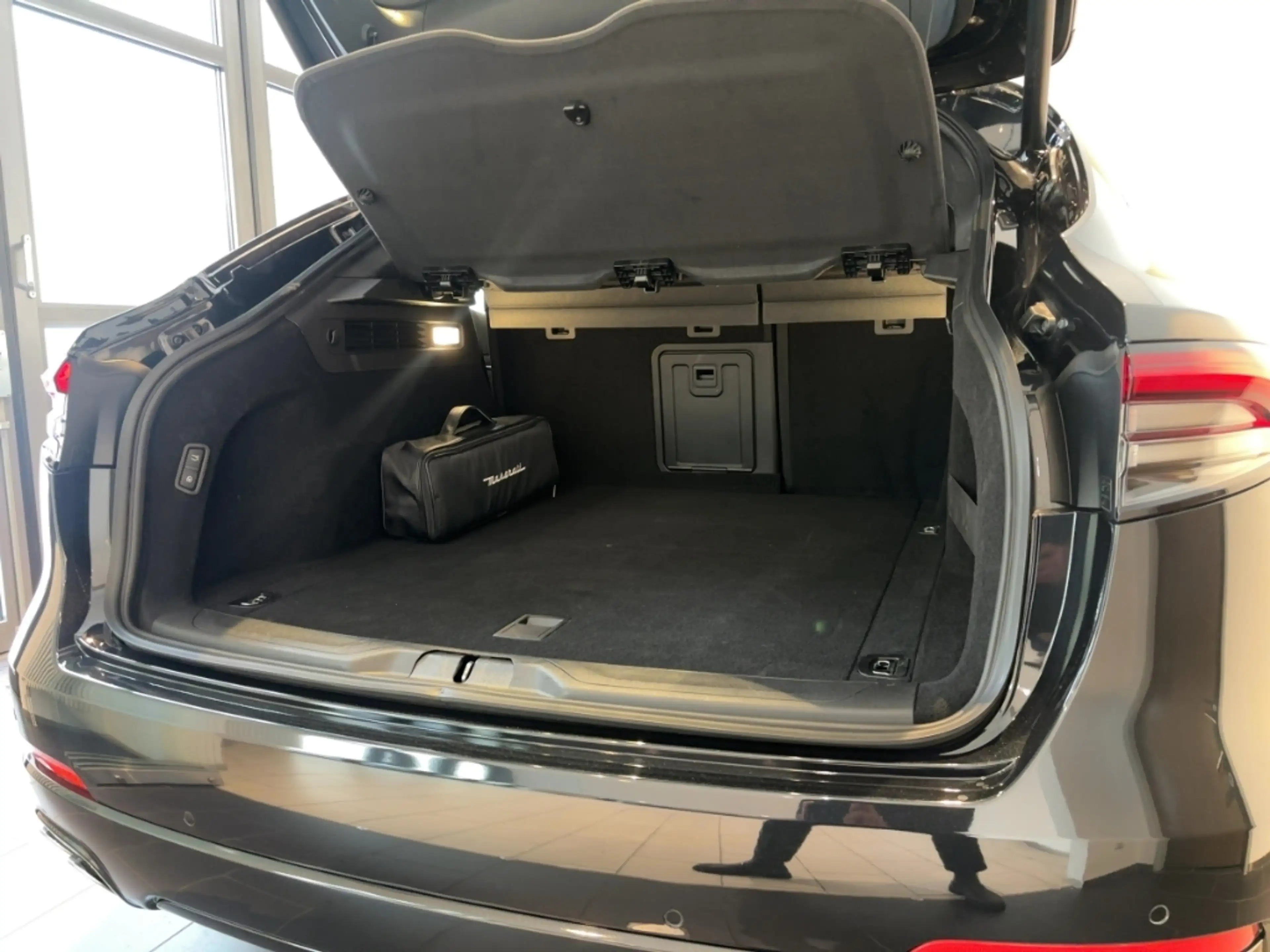 Maserati Levante GT 330PS - Pano - Maserati Approved — photo 12