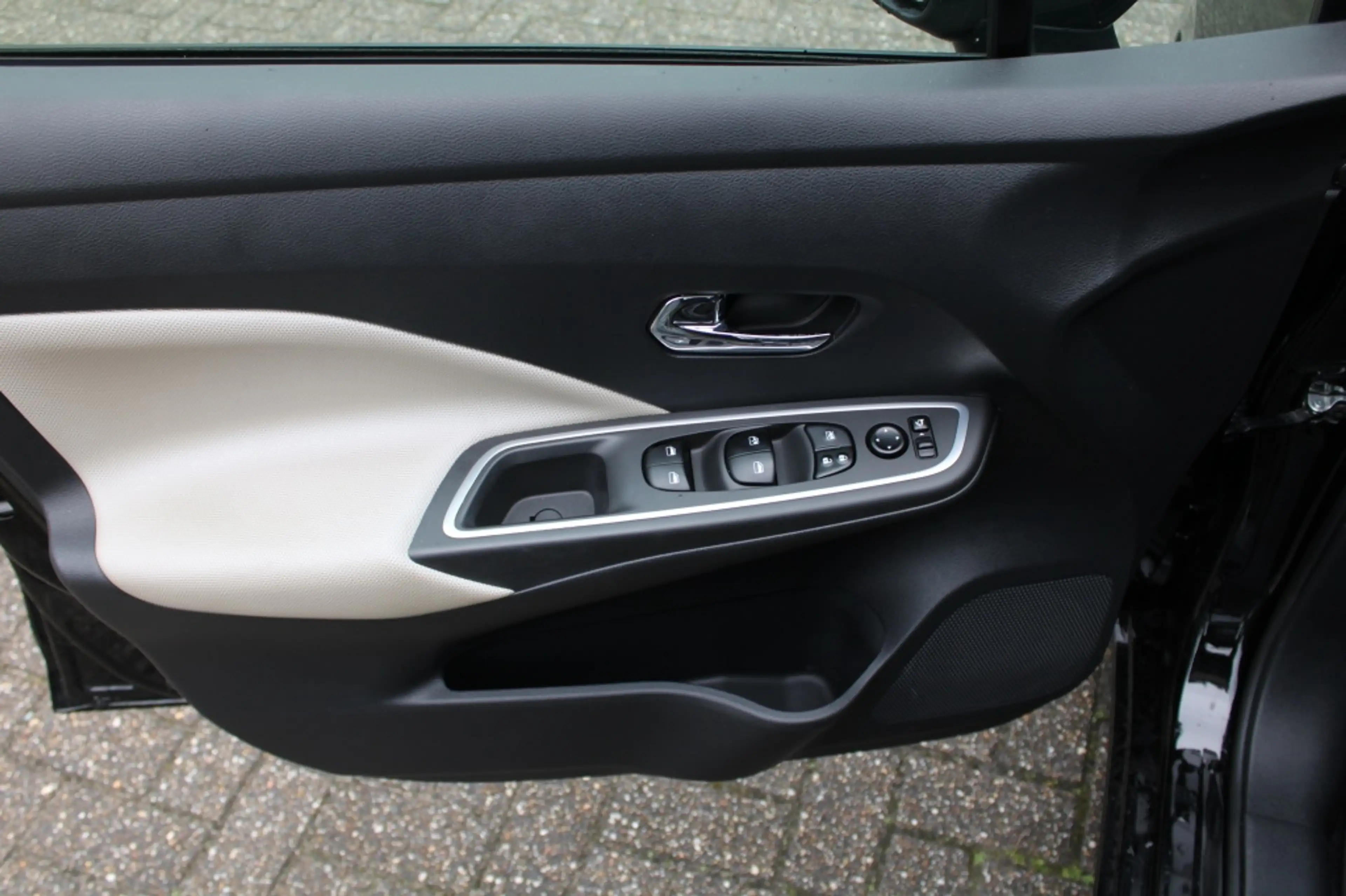 Nissan Micra 1.0 IG-T N-Connecta Blueth/Cam/Navi/16" "RIJKLAAR" — photo 8