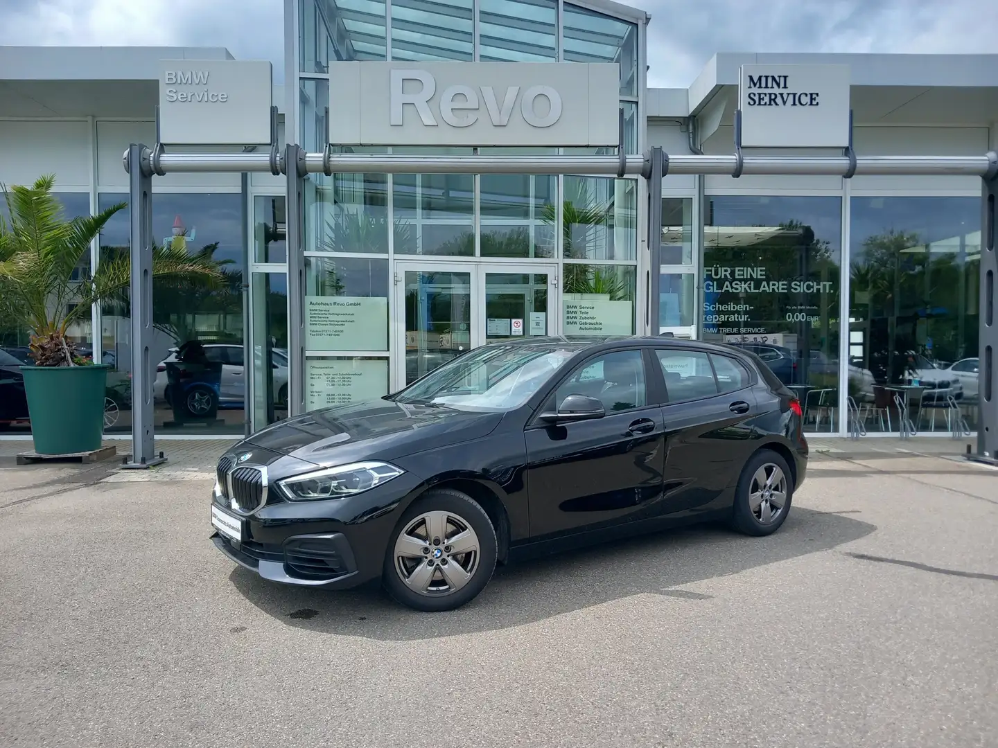 BMW 118 i Aut Advantage LiveCockPlus Business LED Tempo PD Noir - 1